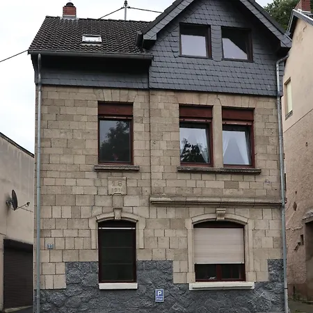 Διαμέρισμα Gemuetliche Im 2og Haus Zur Vulkaneifel *