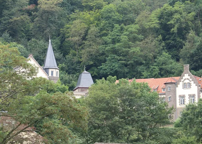 Gemuetliche Im 2og Haus Zur Vulkaneifel * Brohl-Lützing